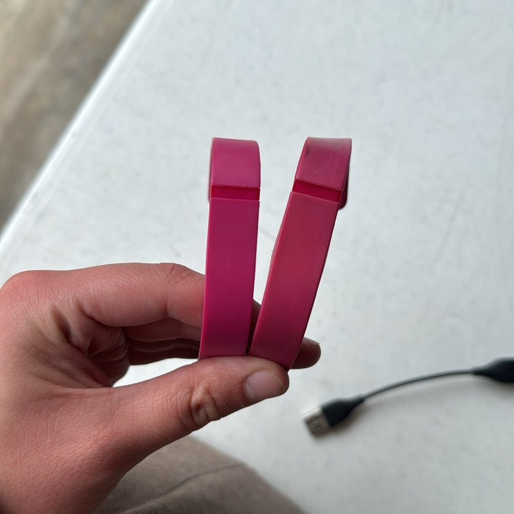 fitbit - Picture 2 of 3